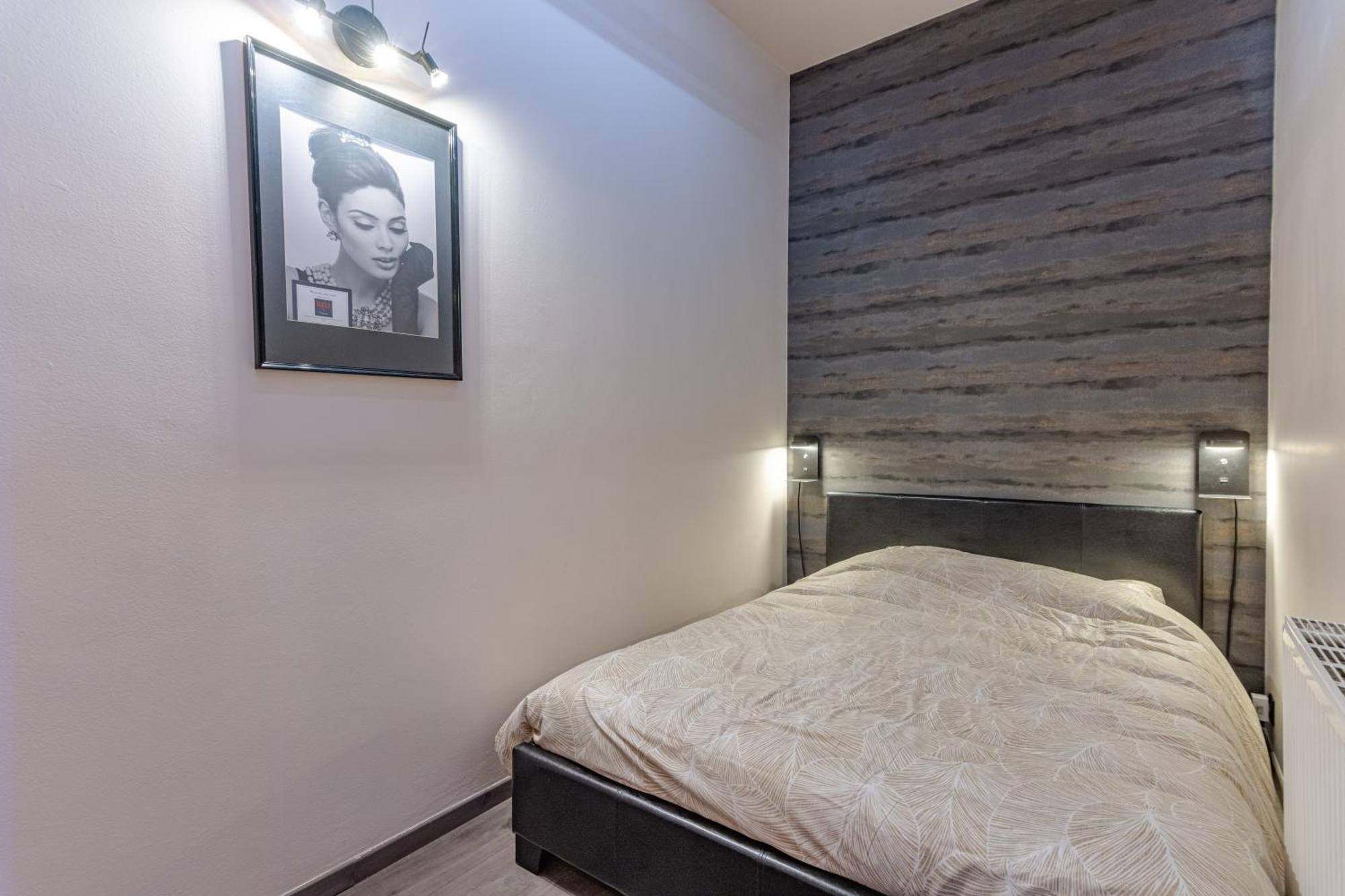 Les Figuiers - Appartement 2 Chambres Avec Sauna A Andenne Zewnętrze zdjęcie